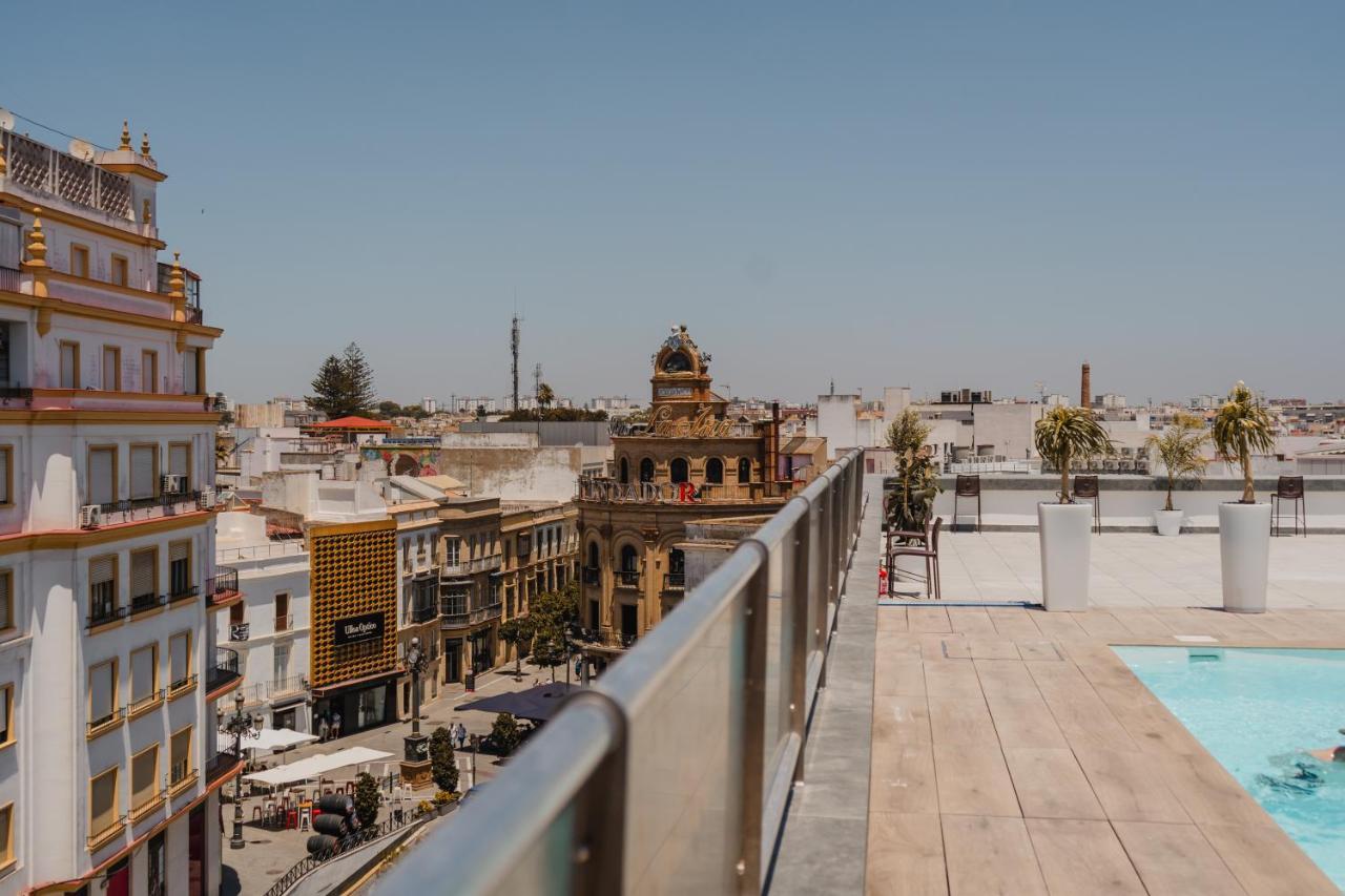 Eszentrico Suites Jerez Jerez de la Frontera Bagian luar foto