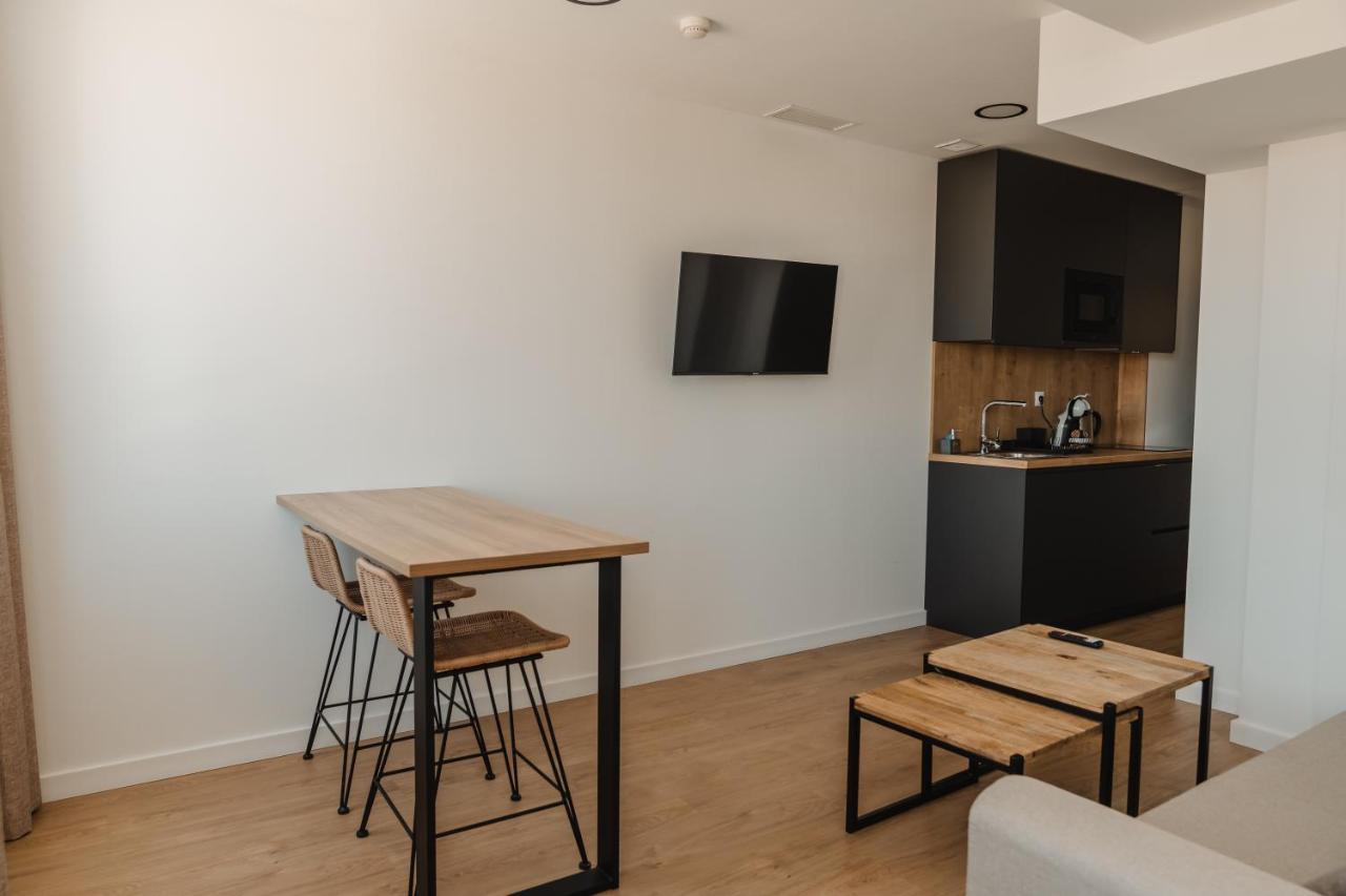 Eszentrico Suites Jerez Jerez de la Frontera Bagian luar foto