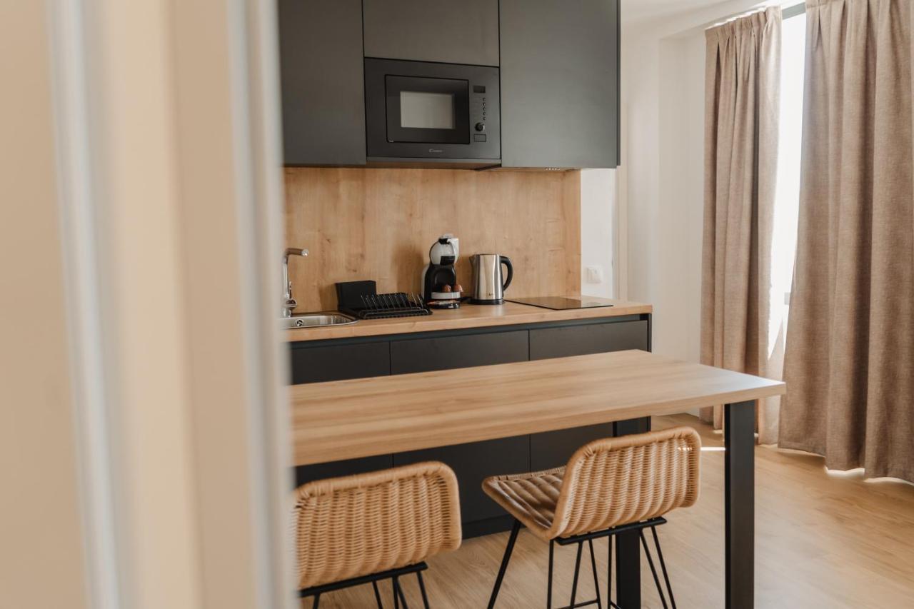 Eszentrico Suites Jerez Jerez de la Frontera Bagian luar foto