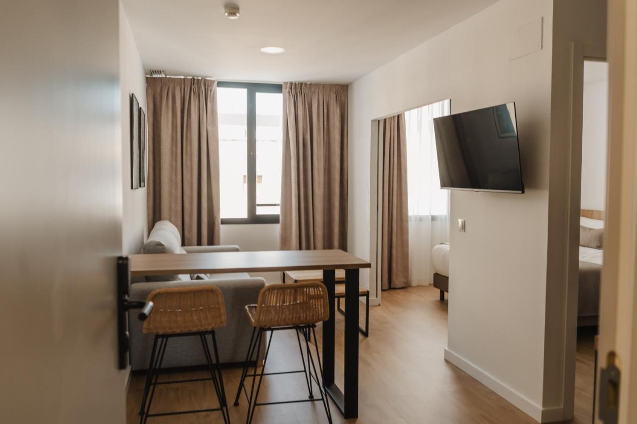 Eszentrico Suites Jerez Jerez de la Frontera Bagian luar foto