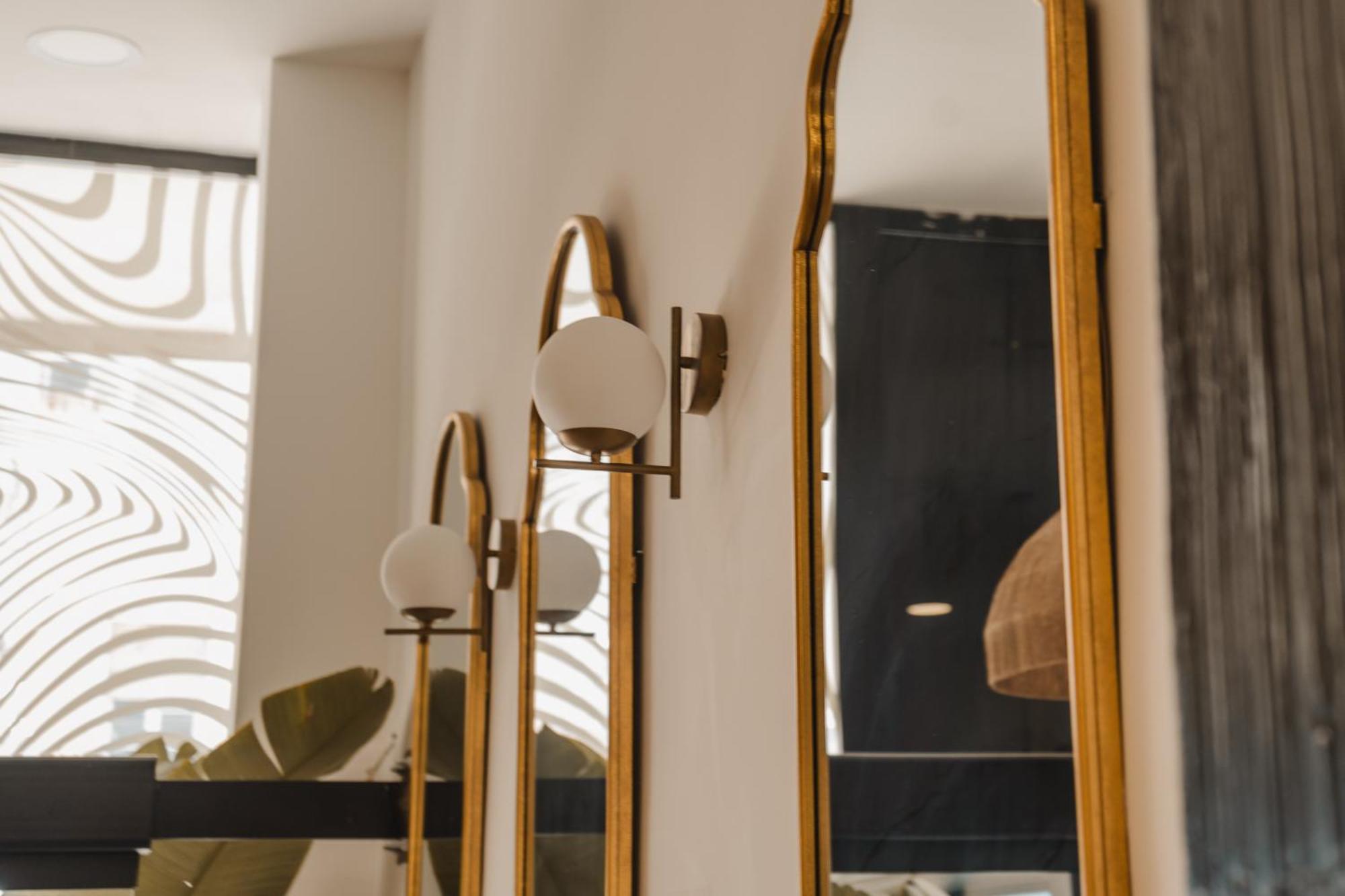 Eszentrico Suites Jerez Jerez de la Frontera Bagian luar foto
