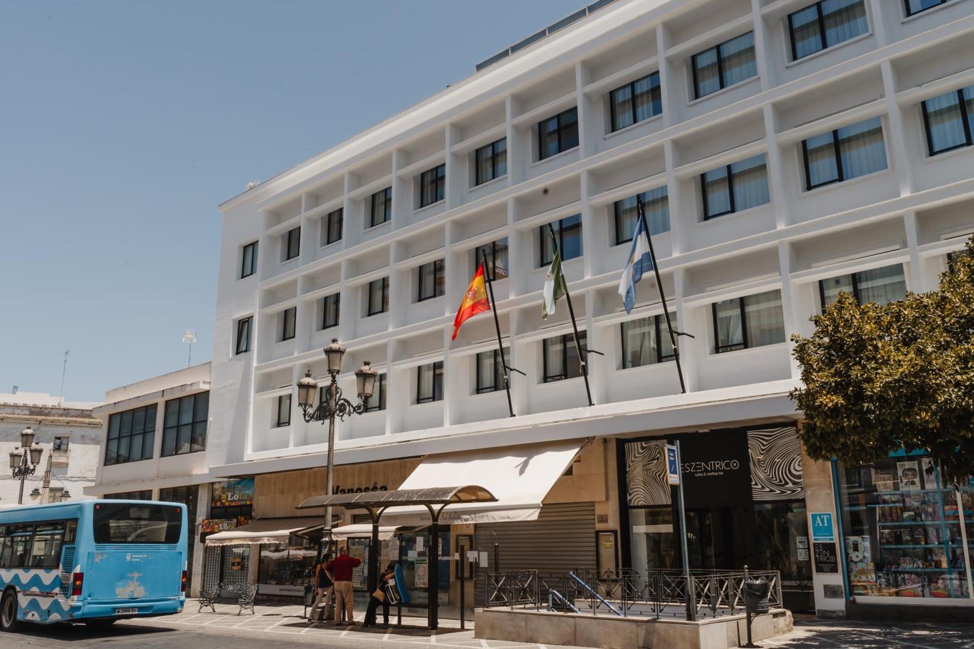 Eszentrico Suites Jerez Jerez de la Frontera Bagian luar foto