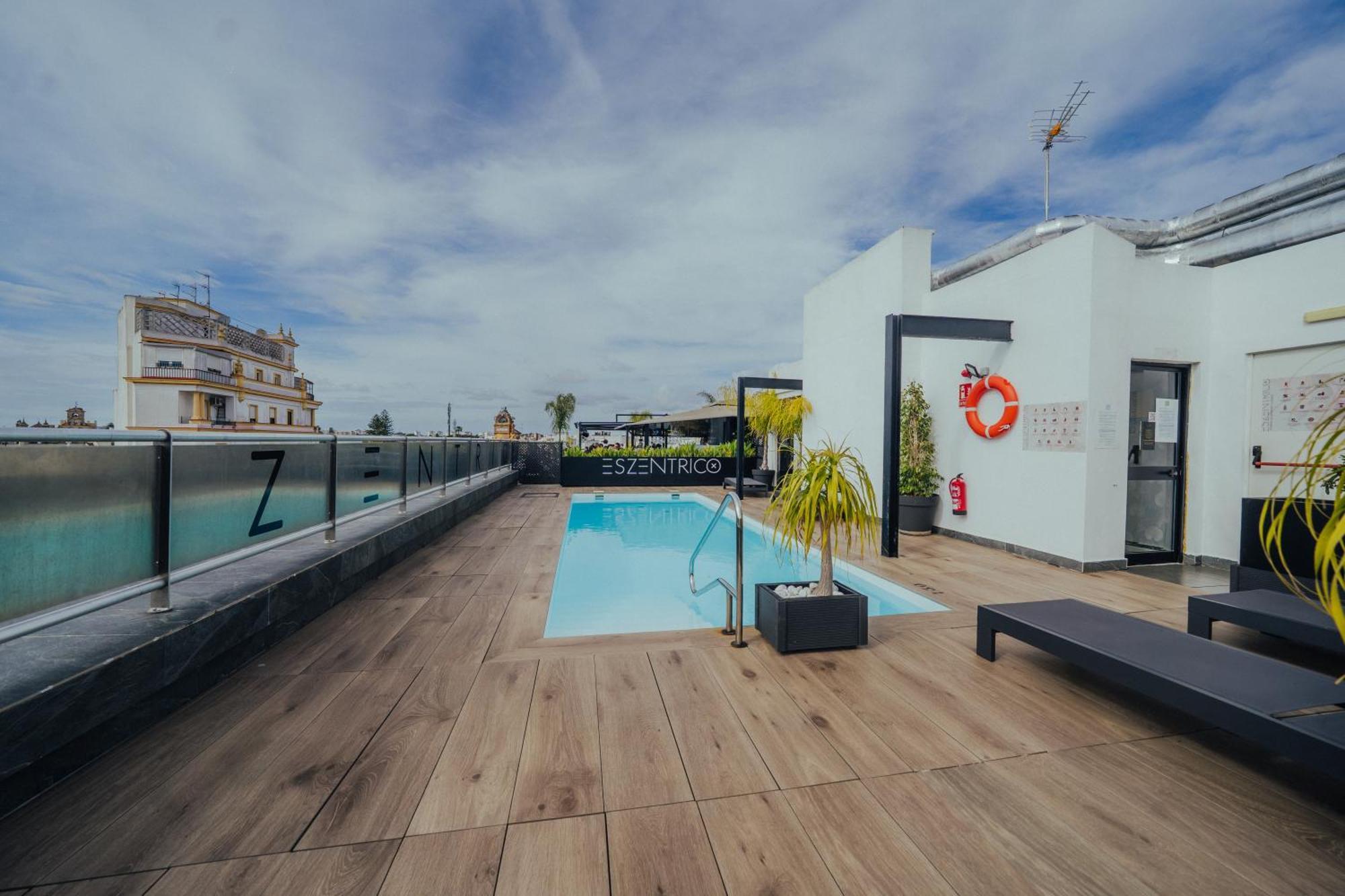 Eszentrico Suites Jerez Jerez de la Frontera Bagian luar foto
